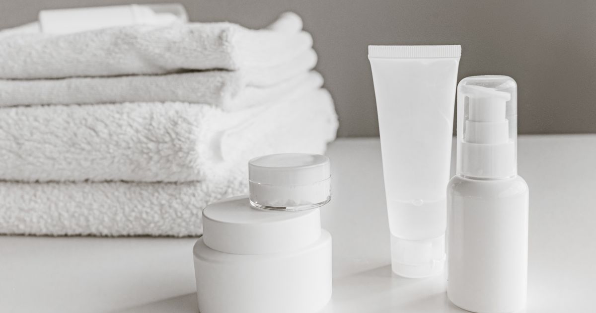 Best Skincare for Oily Skin 2026: Top 5 Ranked