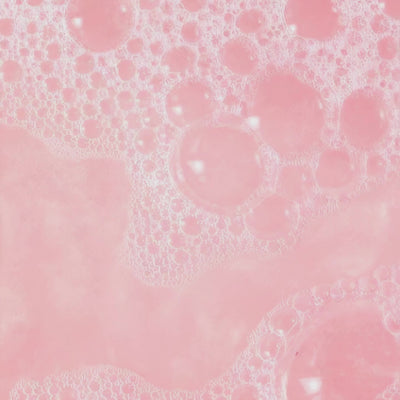 Video showcasing the Cucumber Makep Remover
